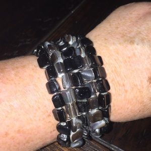 Black/Gray beaded bracelet